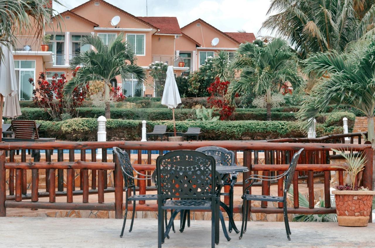Royal Cliff Zanzibar Hotel Buitenkant foto