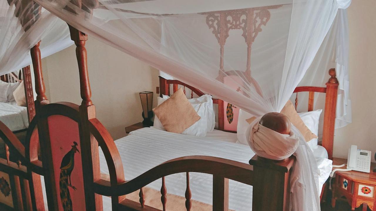 Royal Cliff Zanzibar Hotel Buitenkant foto